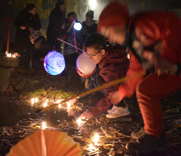 Kouzelný podvečer s lampionovým průvodem